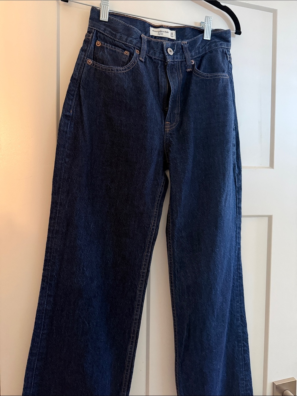 Abercrombie & Fitch the Loose High Rise Dark Blue Straight Leg Jeans 23 short